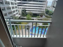 Grace Residences Condo 1 BR Poolview near McKinley BGC, hotel i Manila