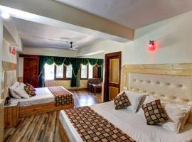 Hotel Highway Inn Manali - Luxury Stay - Excellent Service - Parking Facilities, hotel in Manāli