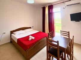 Hotel Sejlor, ξενοδοχείο σε Kavajë
