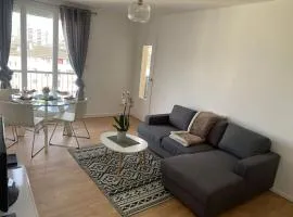 Appartement rénové et spacieux, Terrasse, 4 pers