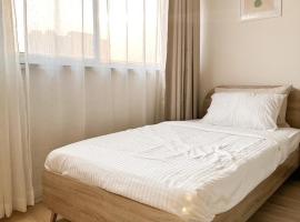 Happiness Sleep เมืองทอง T12 impact muang thong thani, serviced apartment in Ban Bang Phang