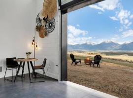 The Bitterroot Bunkhouse, hotel in Florence
