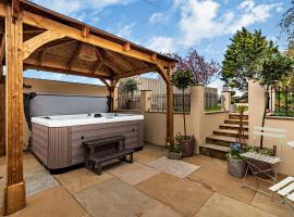 2 Bed in Cockermouth 94787, hotel amb jacuzzi a Broughton Moor