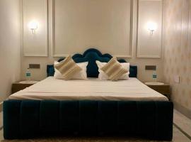 The Ganga Atithi Home Stay, villa i Haridwār