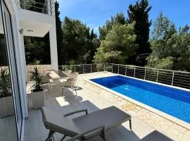 Montesea Villa