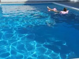 Villa Barbara & Zoran with free parking and heated swimming pool