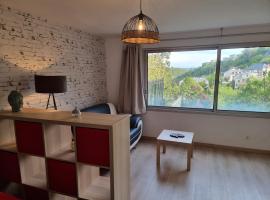 Le Lumineux: Rodez şehrinde bir otel