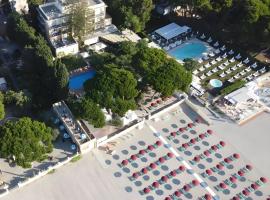 Hotel Eden Park, hotell i Diano Marina