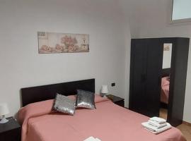 Le Sisters, apartment in Genoa