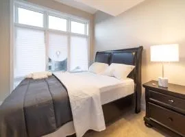 Beautiful New Townhouse in Quiet Neighbourhood