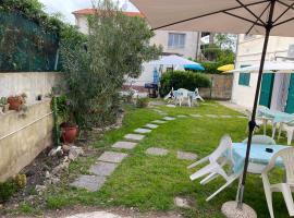 le tre isolette a 200m dal mare, plážový hotel v destinaci Marina di Pisa