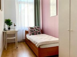 Beautiful rooms in the center, hotel a Stettino