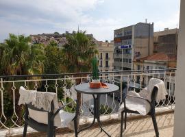 Sky View Apt 4 Superior, hotell i Kavala