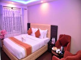 Hotel MARISA GRAND Near Delhi Airport BY Aero Home, ξενοδοχείο στο Νέο Δελχί