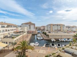 Appt t2 cabine clim parking privée vu mer, hotel en Sète