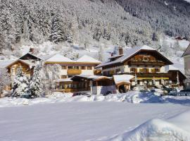 Santeshotel, hotel em Anterselva di Mezzo