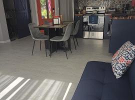Kotedža Cute Brand New Home in Tampa Bay pilsētā Rivervjū