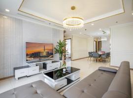 Vinhomes Central Park - PHAN DANG Residences, luxury hotel in Ho Chi Minh City