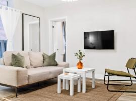 Urban Staycation In The Heart Of Downtown PTBO, apartamento en Peterborough