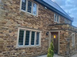 Maple House, hotel v destinaci Faxton