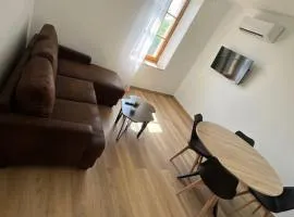 Charmant duplex rénové à neuf
