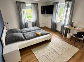 Doppelzimmer 1 - neu renoviert, cheap hotel in Dinkelsbühl