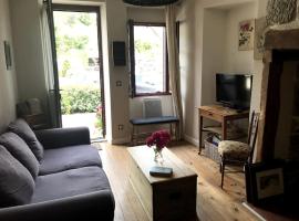 La Petite Maison à Beaulieu, ξενοδοχείο σε Beaulieu-sur-Dordogne