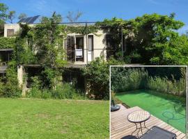 Version Sud- Villa avec piscine végétal, pensionat i La Valette-du-Var