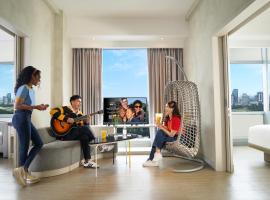 YELLO Hotel Harmoni, hotel v destinaci Jakarta