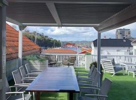 Bamble에 위치한 호텔 Large and modern apartment in Langesund with a lovely patio