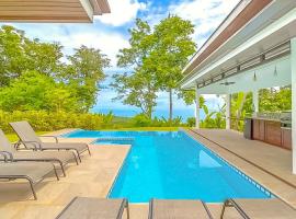 Breathtaking Ocean View on Mountain in the Jungle, hotel met zwembaden in Uvita
