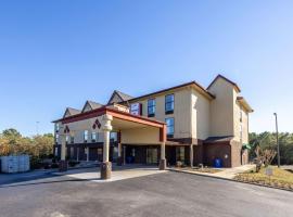 High Point Inn & Suites, hotel with parking in Westwood