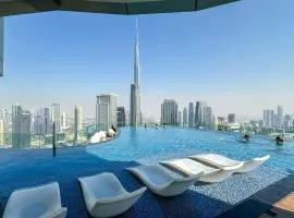 High Floor 2 Bedroom Gem - Burj Khalifa Views