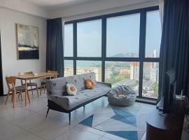 Prime Comfort Seaview with Netflix and Water Filter near Georgetown, דירה בJelutong