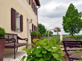 Ferienwohnung Hoacherer-Hof, hotel en Riedenburg