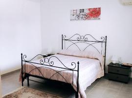 M&C Rooms di Claudia, homestay in Fiumicino