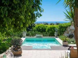 La Virgy per Noto with share swimming pool with wonderful sea view