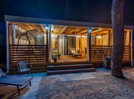 Adriakamp Mobilehome - Camp Soline, hotel u gradu Biograd na Moru