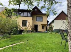 Gartentraum, Feuergrill, Kids-Spielwelt, 4Räume – hotel w mieście Hartenstein