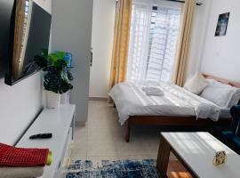 COZY STUDIO apartment -The Aviv Place, apartment in Nairobi