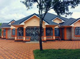 Muringa Villa, hotel in Nyeri