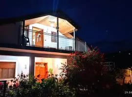 Samuela Cozy Retreat
