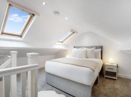 NEW! 3-Bedroom Homey Vibes in Stratton, Sleeps 6, hótel í Spennymoor