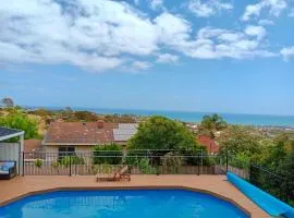 Sunset Poolside Escape - Pet Friendly