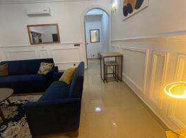 Tarablue appart, En plein centre-ville, Agréable & spacieux, hotel a Libreville