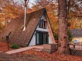 Maple Haven, A-frame cabin, Beach Access – hotel w mieście Glenn