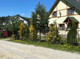 Chalet 888 Cottages, chalet de montaña en Palyanytsya
