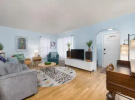 Yellow Cherry - Pet friendly Close to town and Beach