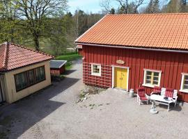 Stallet Boende utanför Alingsås, hôtel à Alingsås