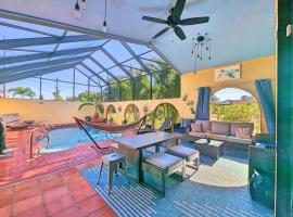 Heated Pool, Near Beaches, Relaxing Lanai, Luxury Home, Pet Friendly!, Hotel in Bonita Springs